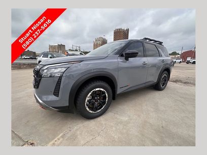 New 2026 Nissan Pathfinder Rock Creek w/ Rock Creek Premium Package