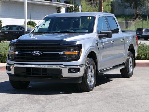 Used 2025 Ford F150 XLT w/ Equipment Group 301A Standard AWD/4WD image 8