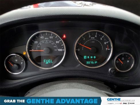 Used 2018 Jeep Wrangler Unlimited Sport image 13