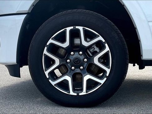 New 2025 RAM 1500 Laramie w/ Laramie Southwest Edition image 22