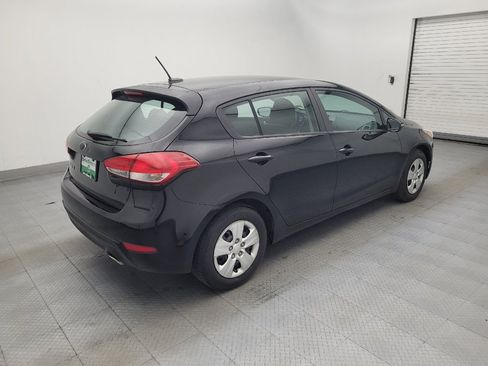 Used 2017 Kia Forte LX FWD image 10