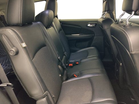Used 2014 Dodge Journey Crossroad w/ Flexible Seating Group FWD image 19
