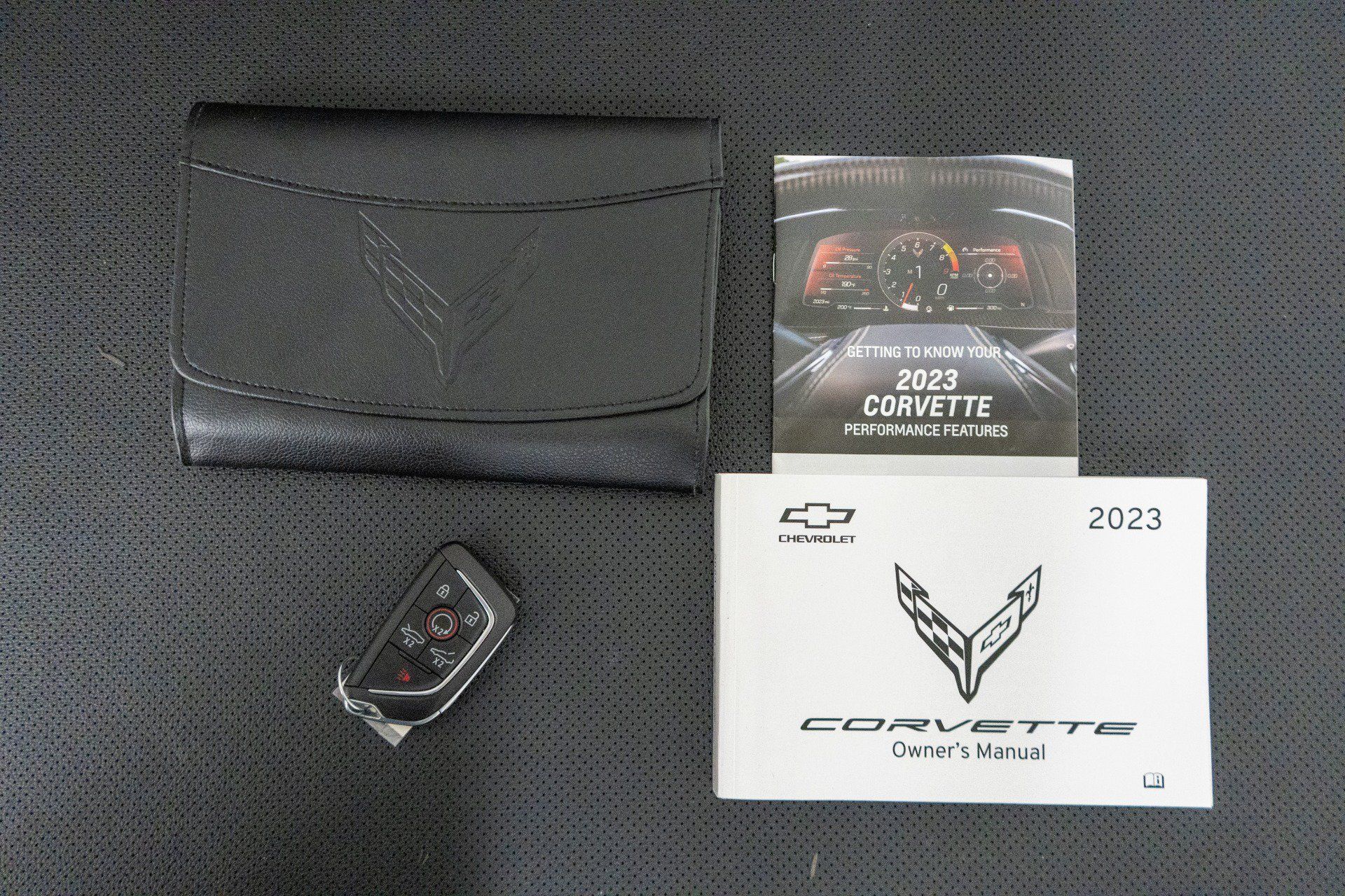 Used 2023 Chevrolet Corvette Stingray Preferred Cpe w/ Battery Protection Package RWD image 21