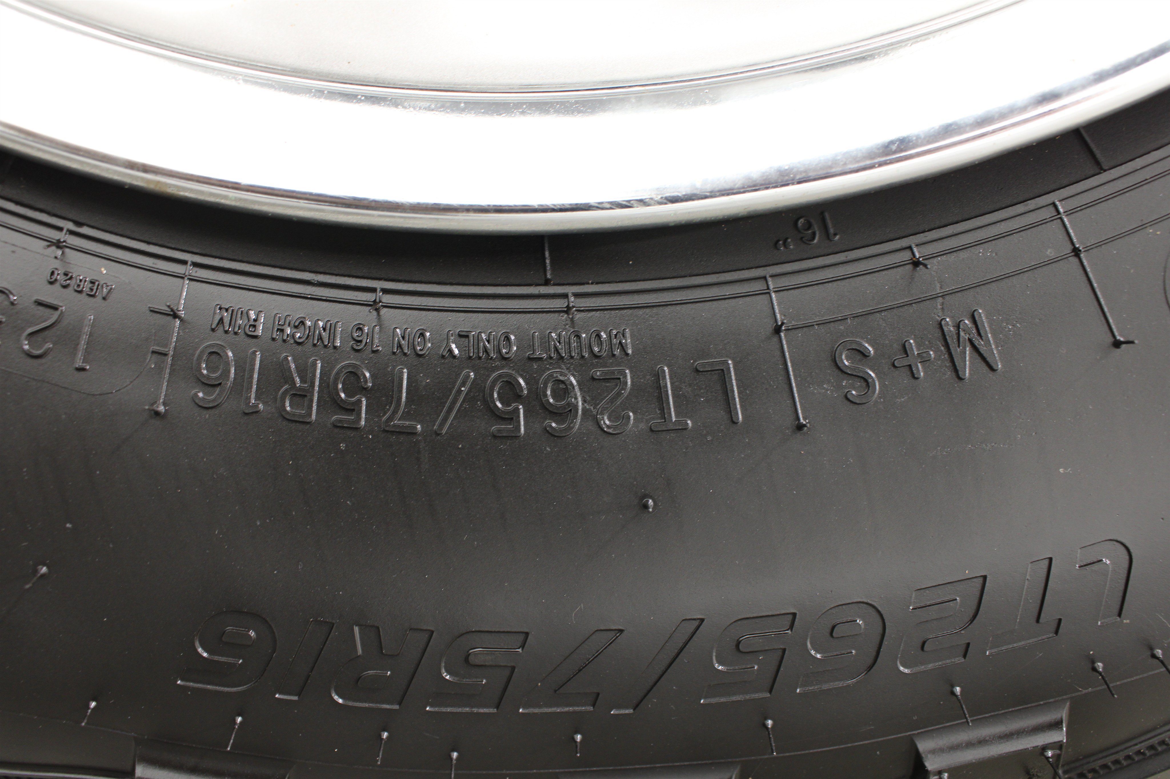 Used 2012 Ford E-350 and Econoline 350 Super Duty w/ PWR Locks & Windows Group RWD image 25
