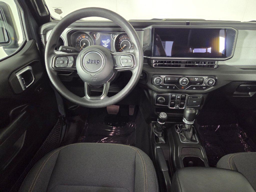 Used 2025 Jeep Wrangler Unlimited Sport AWD/4WD image 25