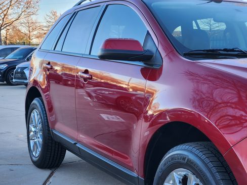 Used 2014 Ford Edge SEL w/ Equipment Group 205A image 8