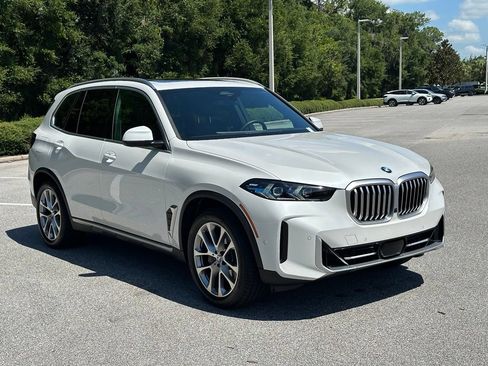 Used 2026 BMW X5 xDrive40i w/ Parking Assistance Package AWD/4WD image 7