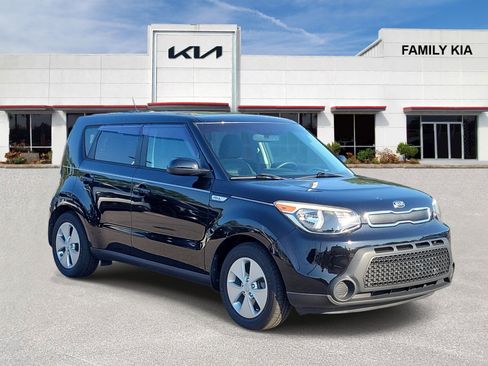Used 2016 Kia Soul FWD image 1