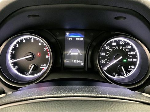 Used 2024 Toyota Camry SE image 13