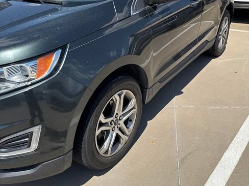 Used 2015 Ford Edge Titanium FWD image 2