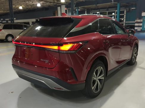 Used 2025 Lexus RX 350 Premium w/ Accessory Package (K3) AWD/4WD image 8