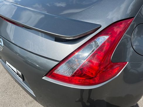 Used 2011 Nissan 370Z Coupe w/ Sport Pkg RWD image 42