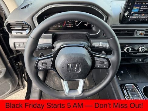 New 2025 Honda Pilot Touring image 38