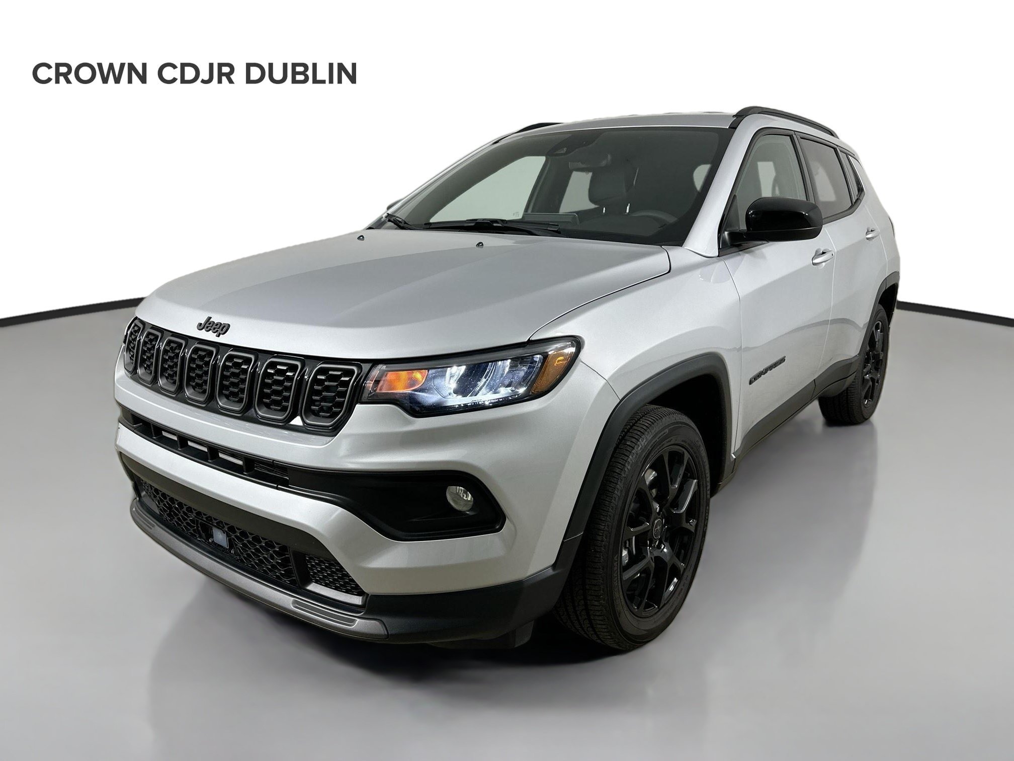 Used 2026 Jeep Compass Latitude AWD/4WD image 1