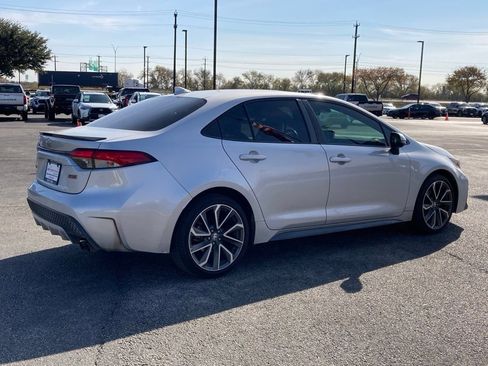 Used 2022 Toyota Corolla XSE image 5
