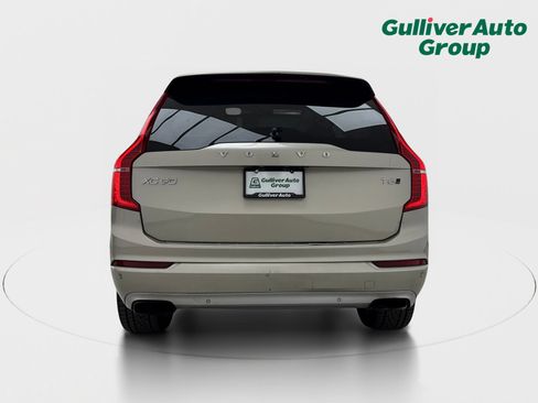 Used 2017 Volvo XC90 T6 Momentum w/ Vision Package AWD/4WD image 7