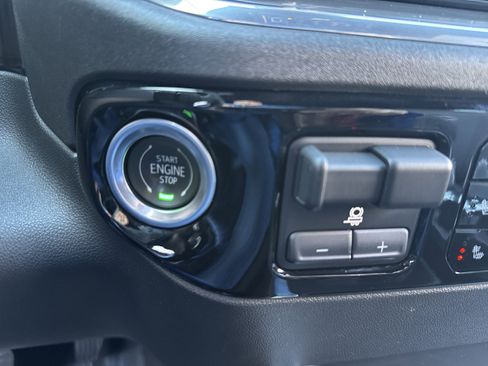 Used 2023 Chevrolet Silverado 1500 High Country w/ High Country Premium Package image 21