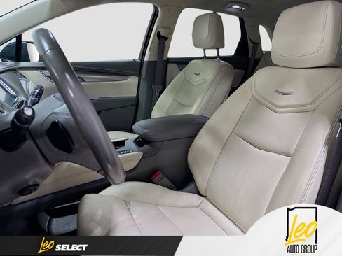 Used 2019 Cadillac XT5 Luxury AWD/4WD image 25