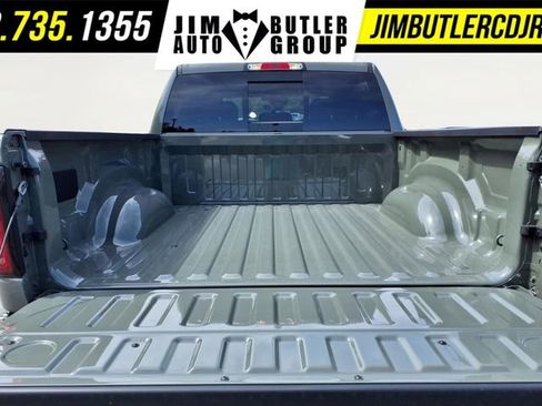 New 2026 RAM 1500 Express AWD/4WD image 5