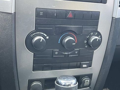 Used 2008 Jeep Grand Cherokee Laredo image 24