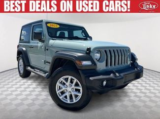 Used 2023 Jeep Wrangler Sport AWD/4WD video 1