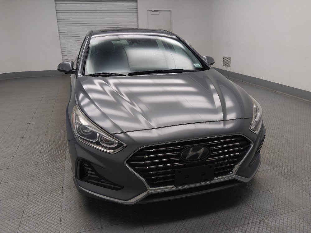 Used 2018 Hyundai Sonata Limited w/ Limited Ultimate Package 03 FWD image 14