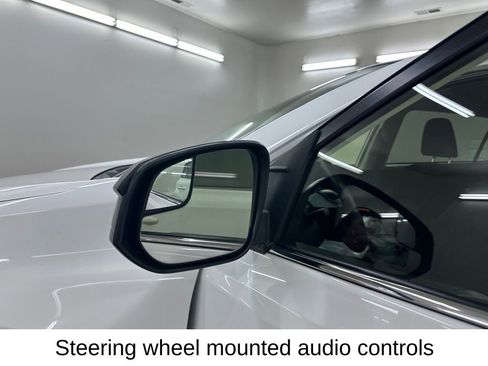 Used 2018 Toyota RAV4 LE w/ All Weather Liner Package AWD/4WD image 18