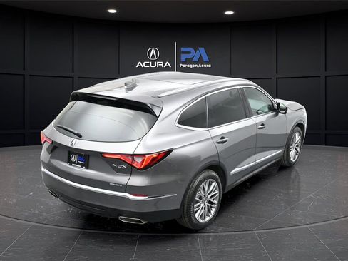 Used 2023 Acura MDX SH-AWD w/ Advance Package image 37