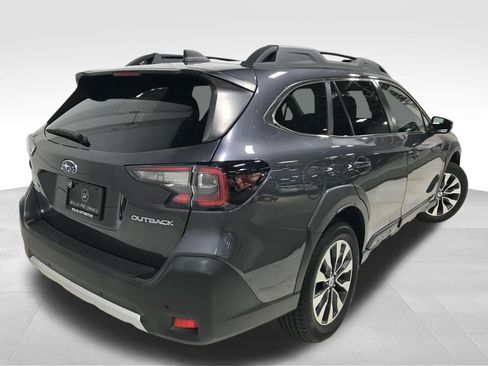 Used 2025 Subaru Outback Limited w/ Tech Package 3 AWD/4WD image 12