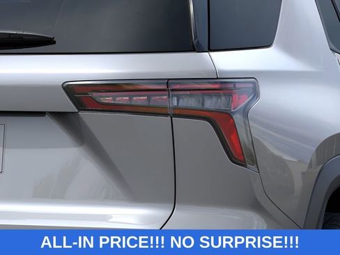 New 2026 Chevrolet Equinox LT w/ Convenience Package II FWD image 11