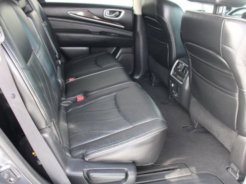 Used 2013 INFINITI JX35 Base w/ Premium Pkg image 19