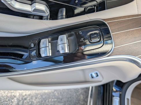 New 2026 Mercedes-Benz S 580 4MATIC Sedan image 36
