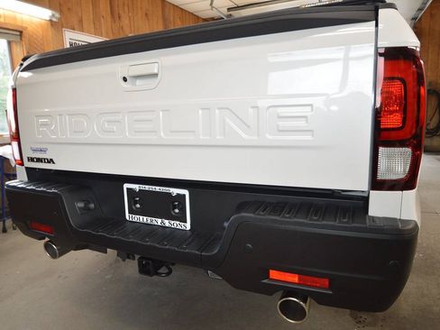 Used 2026 Honda Ridgeline Black Edition image 19