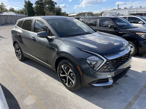 Certified 2023 Kia Sportage EX image 1