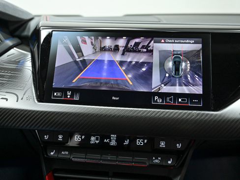 Used 2023 Audi RS e-tron GT image 50