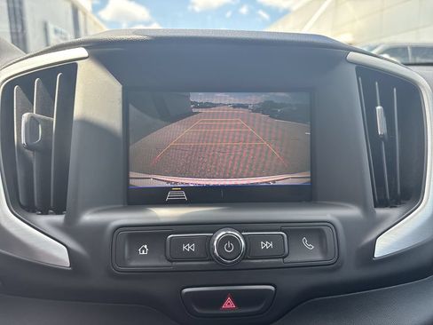 Used 2021 GMC Terrain SLE FWD image 24