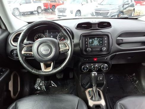 Used 2016 Jeep Renegade Limited w/ Safety & Security Group FWD image 17