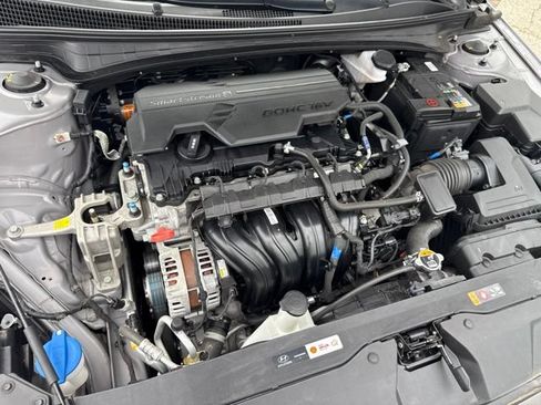 Used 2023 Hyundai Elantra SEL w/ Convenience Package FWD image 35