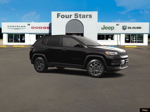 New 2026 Jeep Compass Latitude image 10