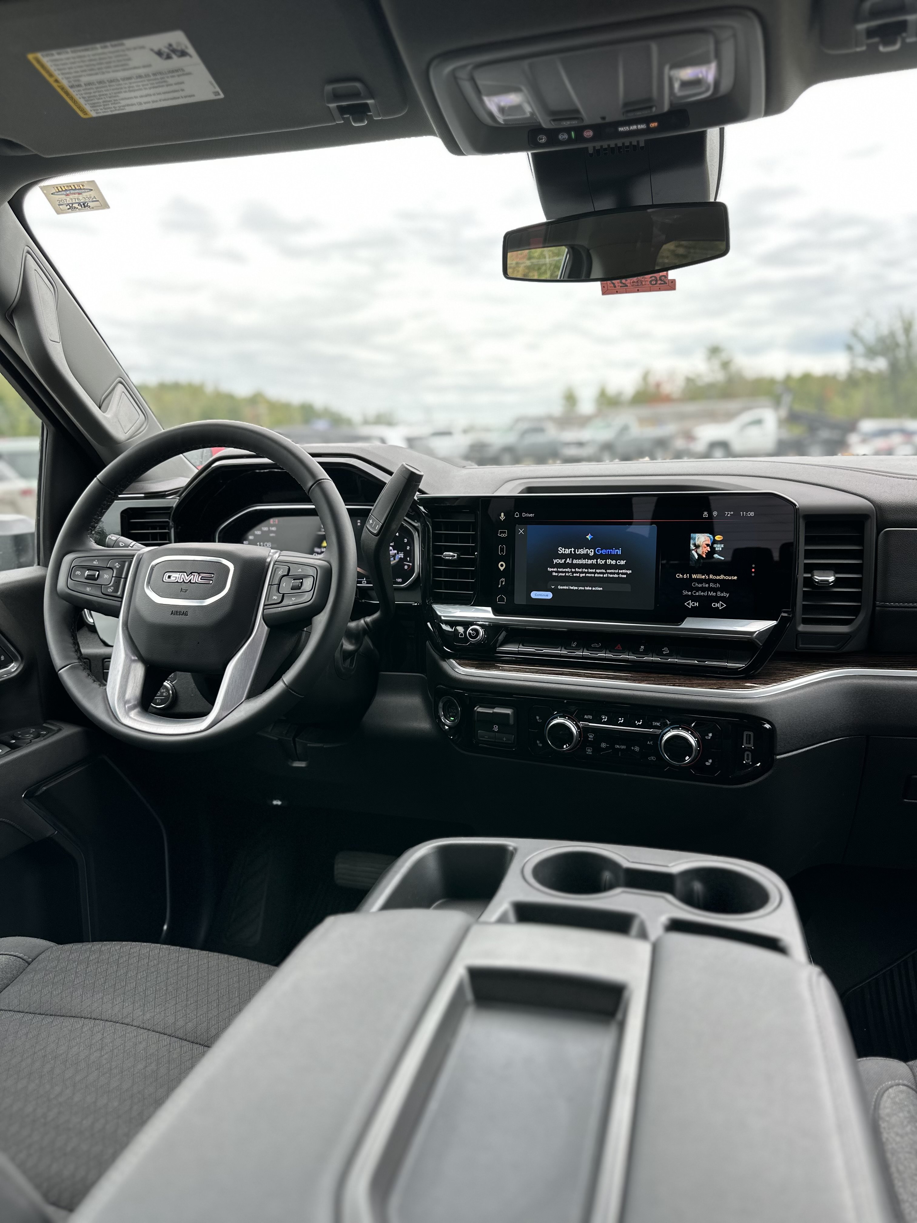 Used 2026 GMC Sierra 2500 SLE w/ SLE Value Package; AWD/4WD image 11