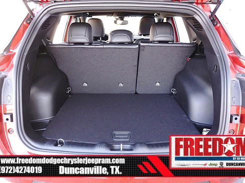 New 2026 Jeep Compass Latitude image 45