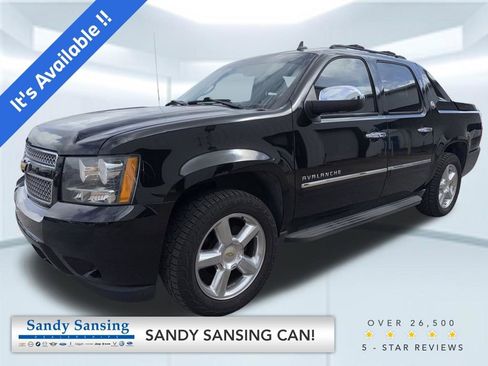 Used 2013 Chevrolet Avalanche LTZ RWD image 1