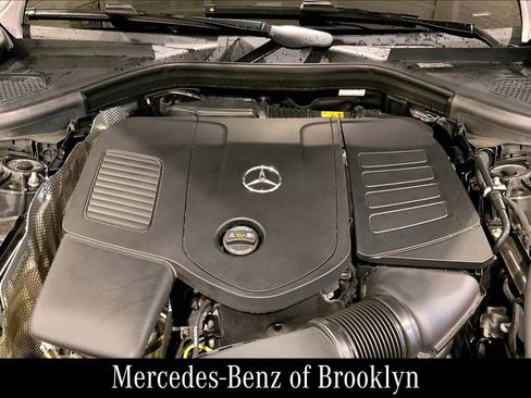 Used 2026 Mercedes-Benz GLC 300 4MATIC image 31