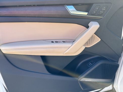 Used 2024 Audi Q5 2.0T Premium Plus image 21