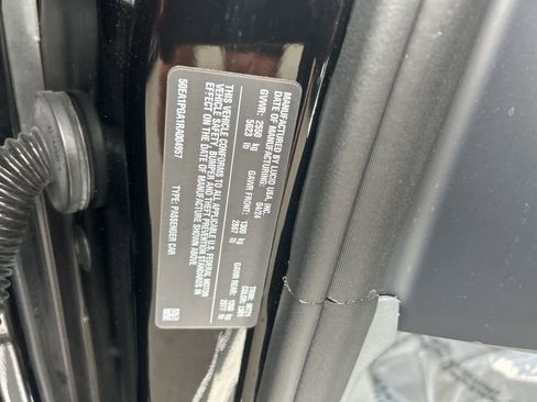 Used 2024 Lucid Air Pure image 29