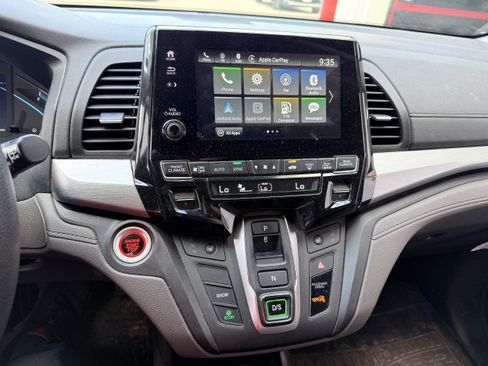 Used 2019 Honda Odyssey EX image 12