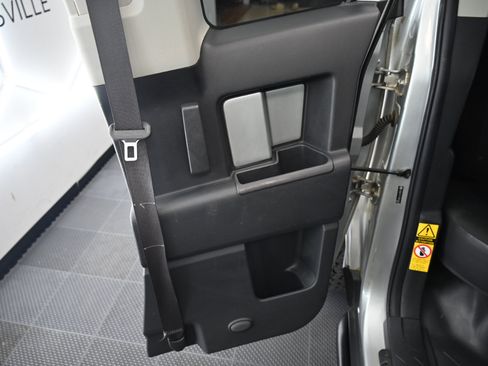 Used 2007 Toyota FJ Cruiser 4WD image 31