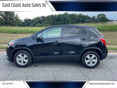 Used 2020 Chevrolet Trax LS w/ Tint and Cruise Package