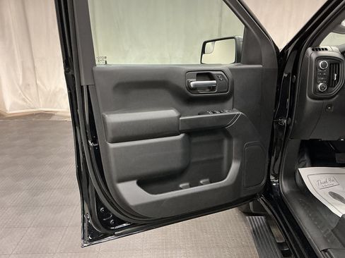 Used 2026 GMC Sierra 1500 Pro w/ Pro Value Package AWD/4WD image 25