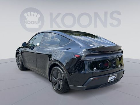 Used 2026 Tesla Model Y Long Range AWD/4WD image 4